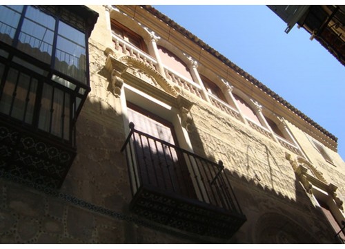 Calle Alfileritos, Apartamentos en la calle Alfileritos (Toledo)